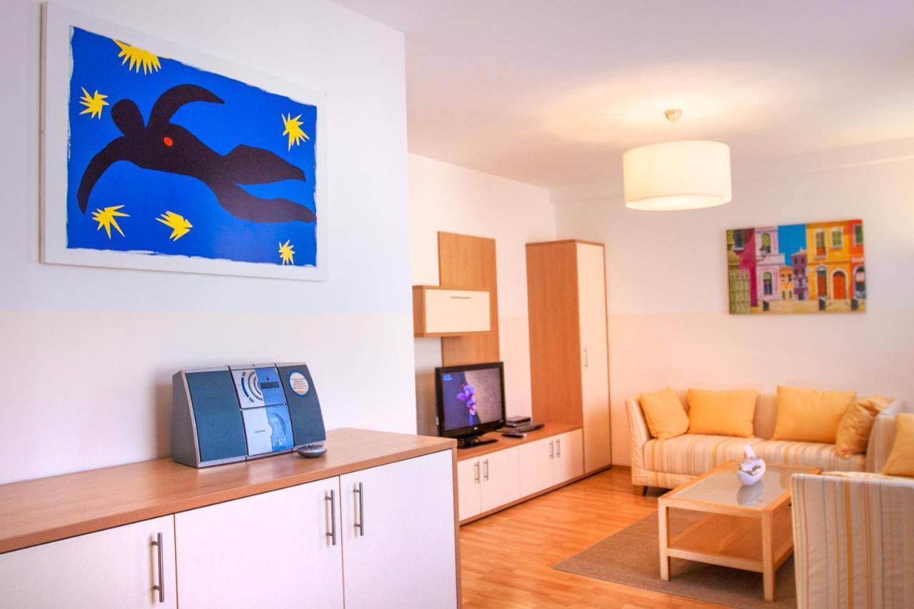 Riess Apartments Trambauerstrasse | Contactless Check-In Vienna Esterno foto