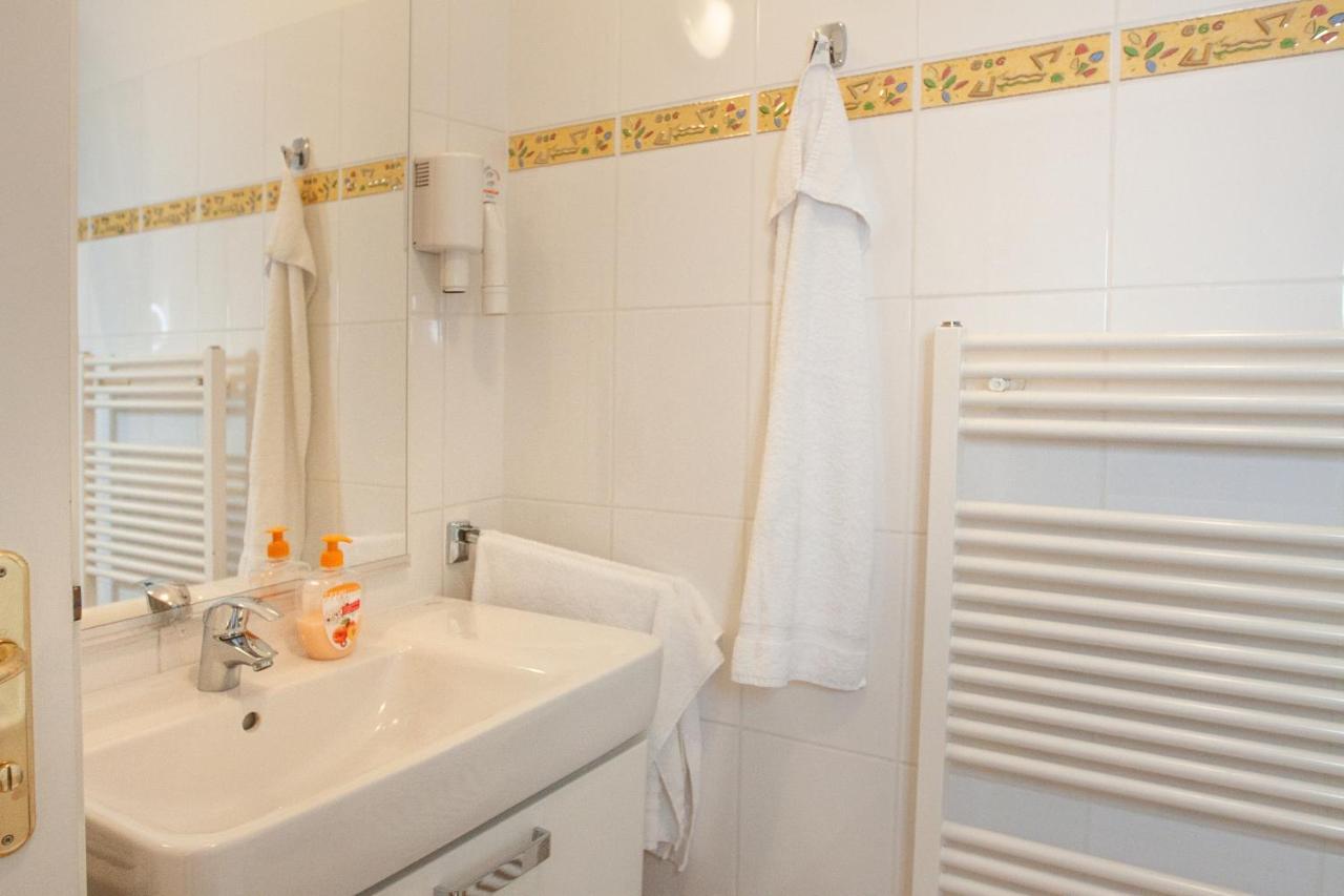 Riess Apartments Trambauerstrasse | Contactless Check-In Vienna Esterno foto